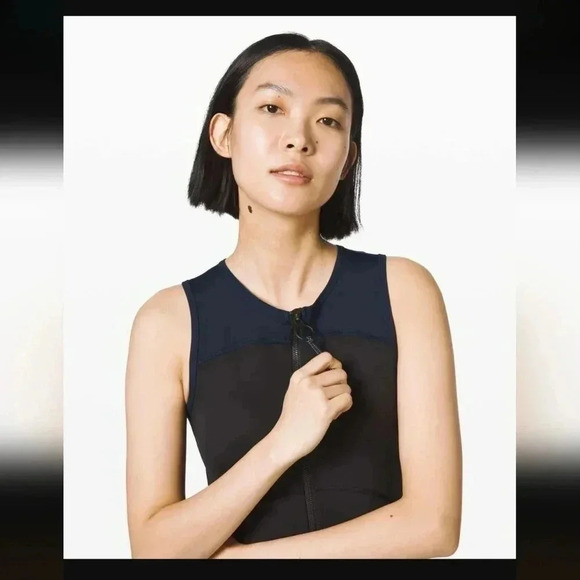Lululemon Face Forward Crop Top *lululemon x Roksanda True Navy / Black - Picture 6 of 8